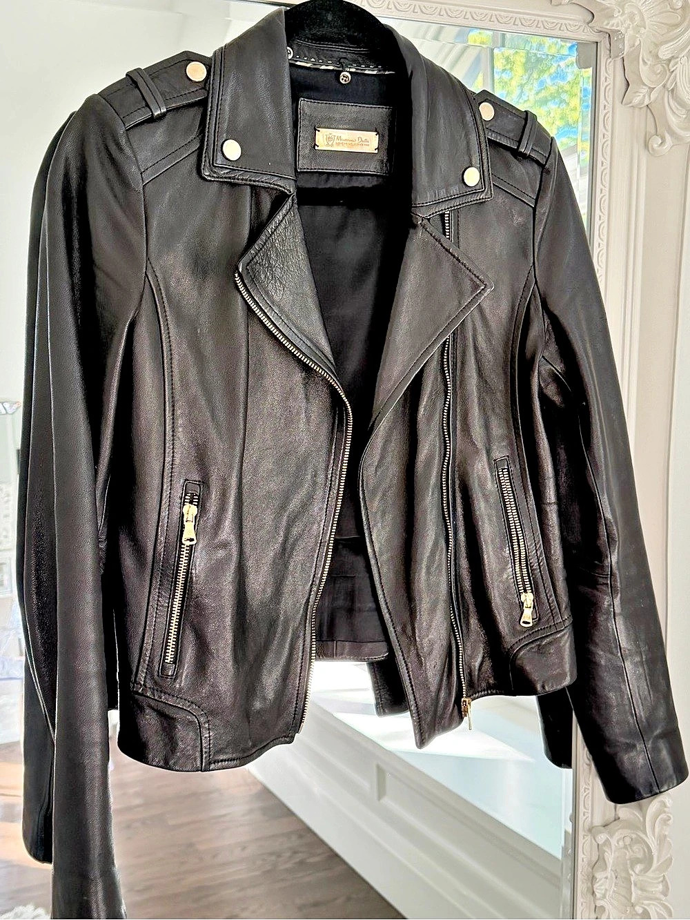Massimo Dutti Leather Biker Jacket in Black Size Small Like